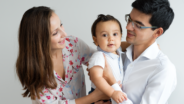 Anish Giri met gezin