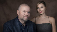 Foto Raymond van Barneveld met Victoria Koblenko