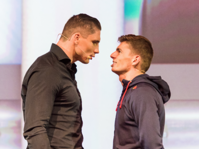 Rico Verhoeven en Max Verstappen in een staredown
