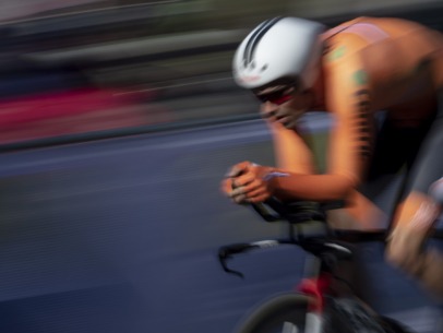 Tom Dumoulin tijdens tijdrit